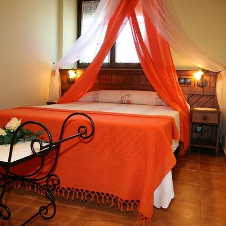 Apartamentos Toraya Hoz de Anero Rom bilde