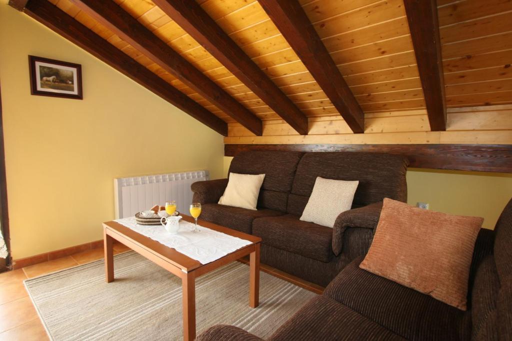 Apartamentos Toraya Hoz de Anero Rom bilde