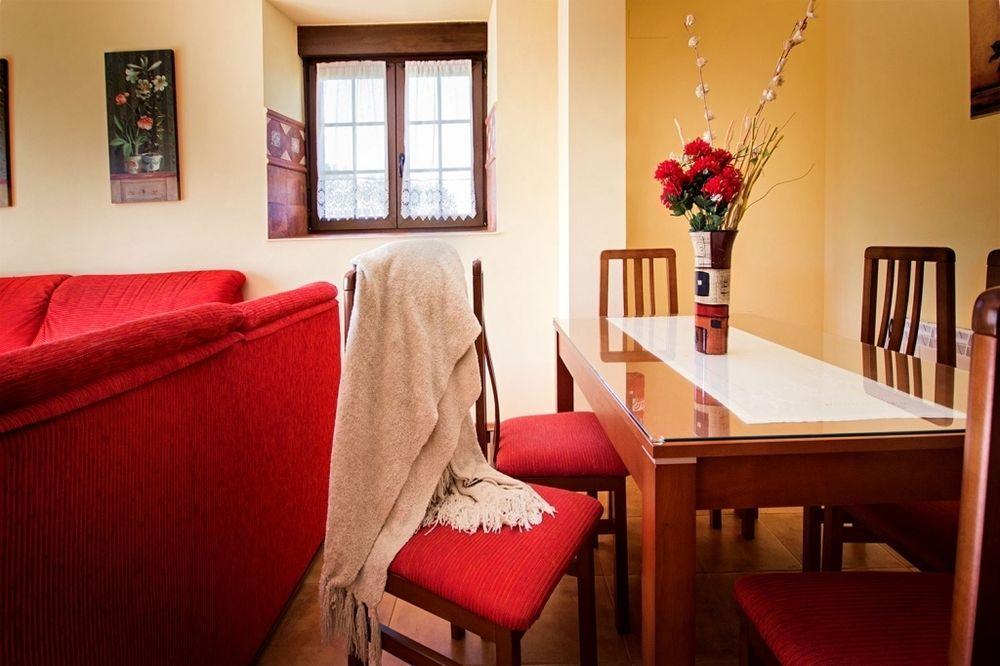 Apartamentos Toraya Hoz de Anero Eksteriør bilde