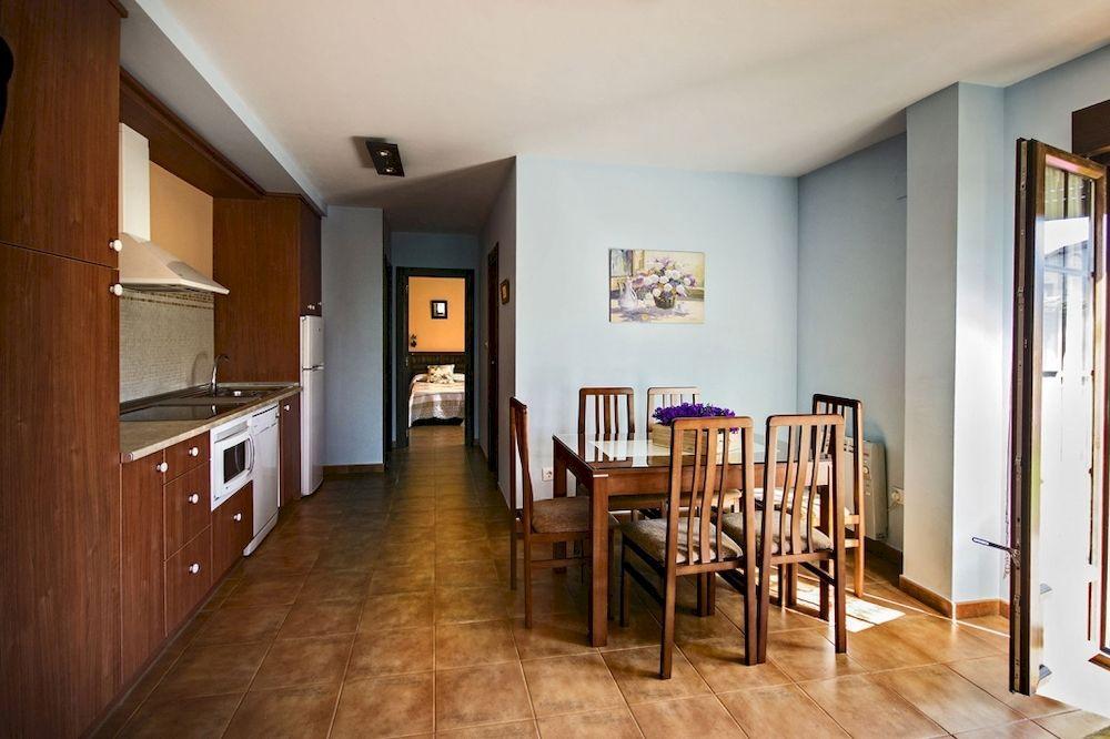 Apartamentos Toraya Hoz de Anero Eksteriør bilde